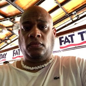 Meet your Posher, Neal